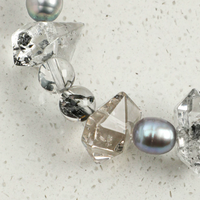 Shadow Spark Pearl Bracelet