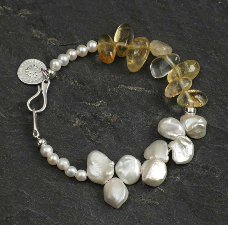 Golden Petal Pearl Bracelet
